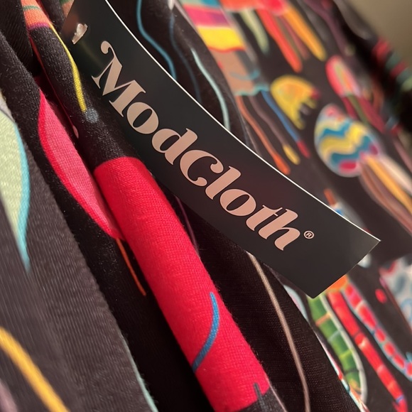 ModCloth Breakfast for Dinner Small Night Gown - Picture 8 of 8